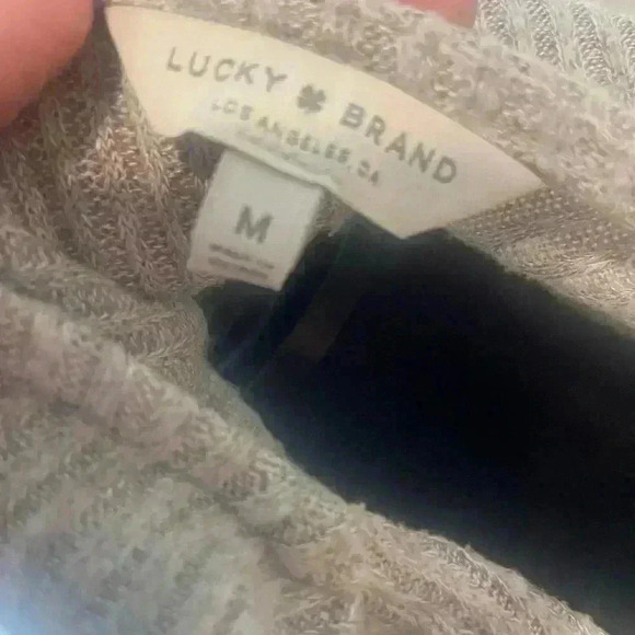 Lucky Brand Gray SOFT Ribbed Sweater with Tie-Sleeves - Size M - Picture 4 of 8